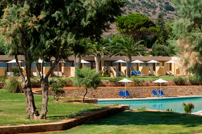Kernos Beach Hotel
