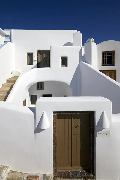 The Small Architect's Villa Santorini