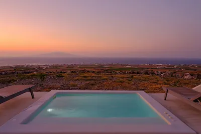 Aplada Suites Santorini