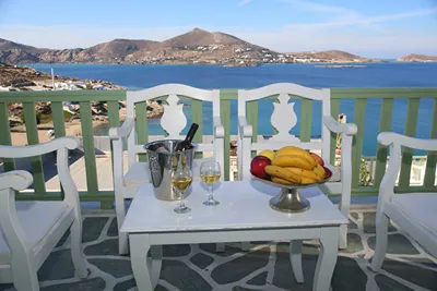 Villa Isabella Studios & Suites