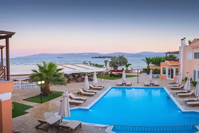 Avantis Suites Hotel Eretria