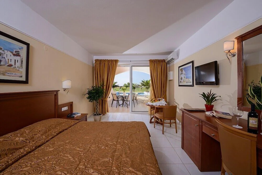 Vantaris Palace Hotel