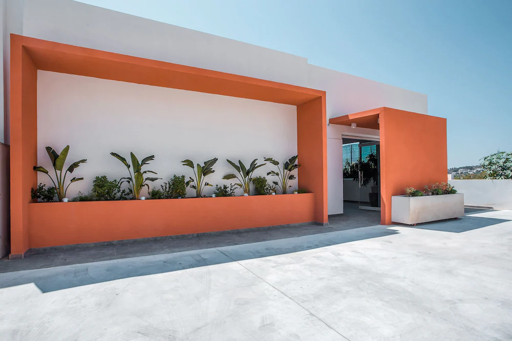 Mazoren Art Hotel