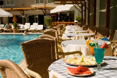 Best Western Plus Plaza Hotel