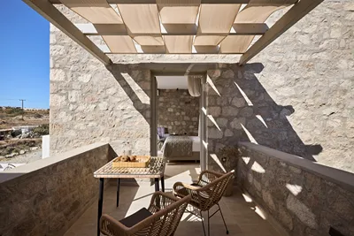 Kedros Milos Suites