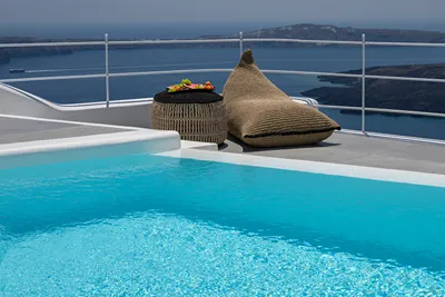Eteoro Suites