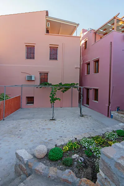 Kasteli Suites Chania
