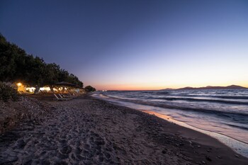 Costa Angela Seaside Resort
