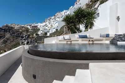 Porto Fira Suites