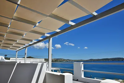 Adamas Hotel