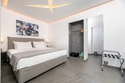 Santa Irina Sunny Loft Suites