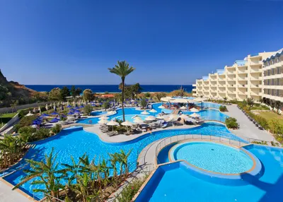ATRIUM PLATINUM LUXURY RESORT HOTEL & SPA