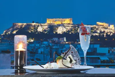 Zeus Wyndham Grand Athens