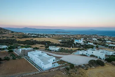 White & Rocks Paros