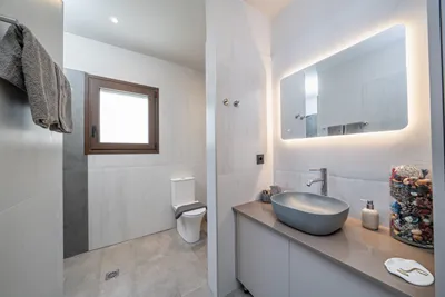 Beachfront Villa Fteri