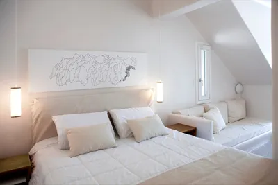 Amaze Suites