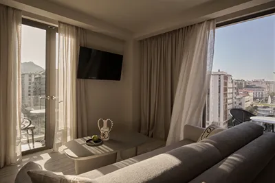Vision Omonia