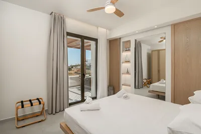 La Vea Suites Milos