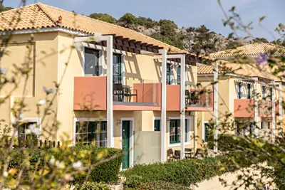 Apostolata Island Resort & Spa