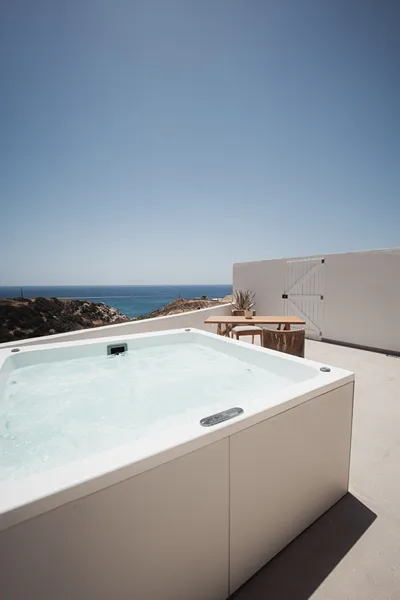 Armony Suites Milos