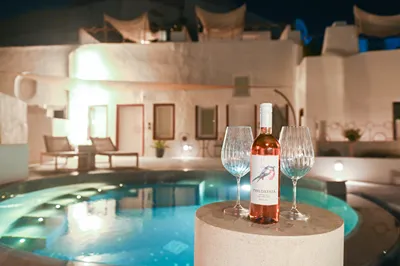 Naos Suites