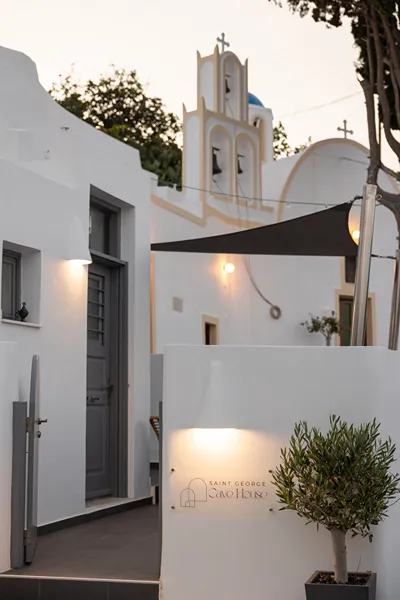 Saint George Cave House Santorini
