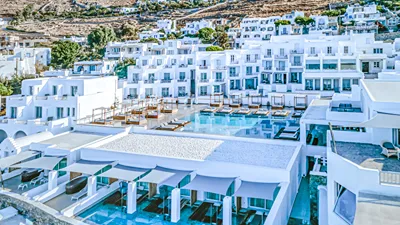 Manoulas Beach Hotel