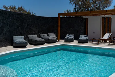 LyMaRou Collection