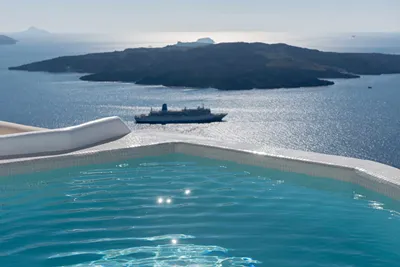 Villa Renos Santorini