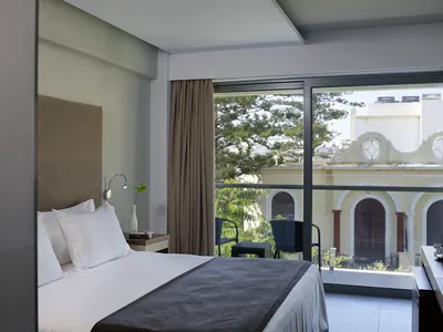 Oktober Downtown Boutique Hotel