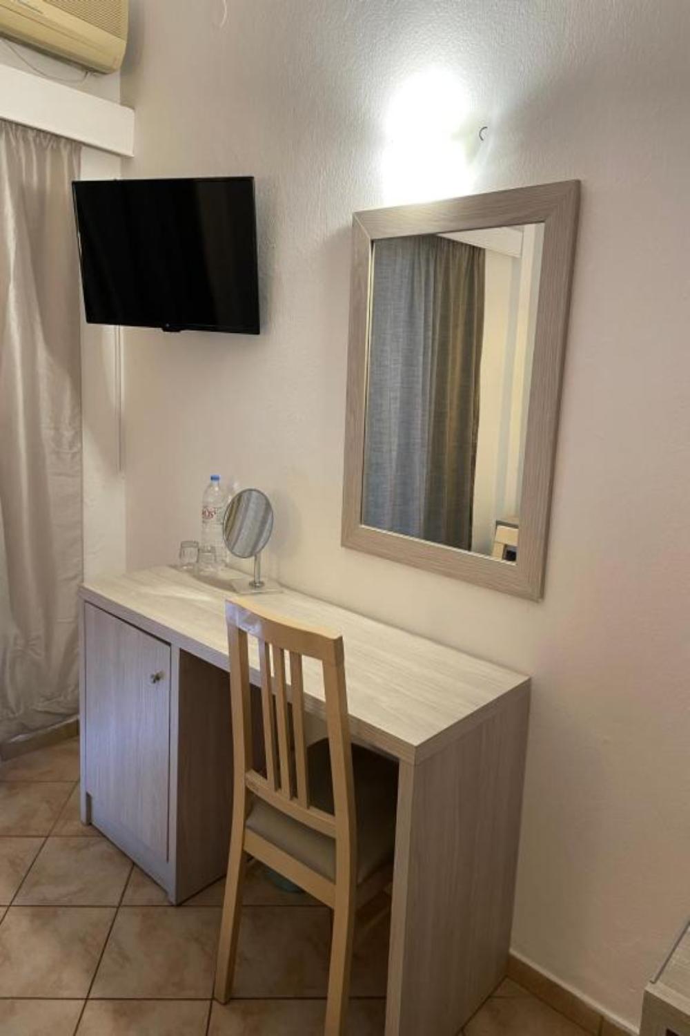 Aristea Hotel