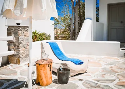 Summer Shades Hotel