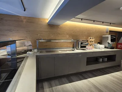 Alassia Hotel