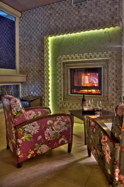 DRYADES HOTEL