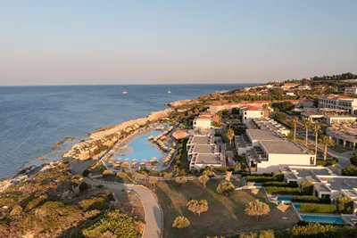 KRESTEN ROYAL EUPHORIA RESORT