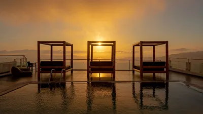 Gizis Cliffside Suites