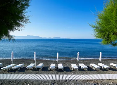 Dimitra Beach Hotel & Suites