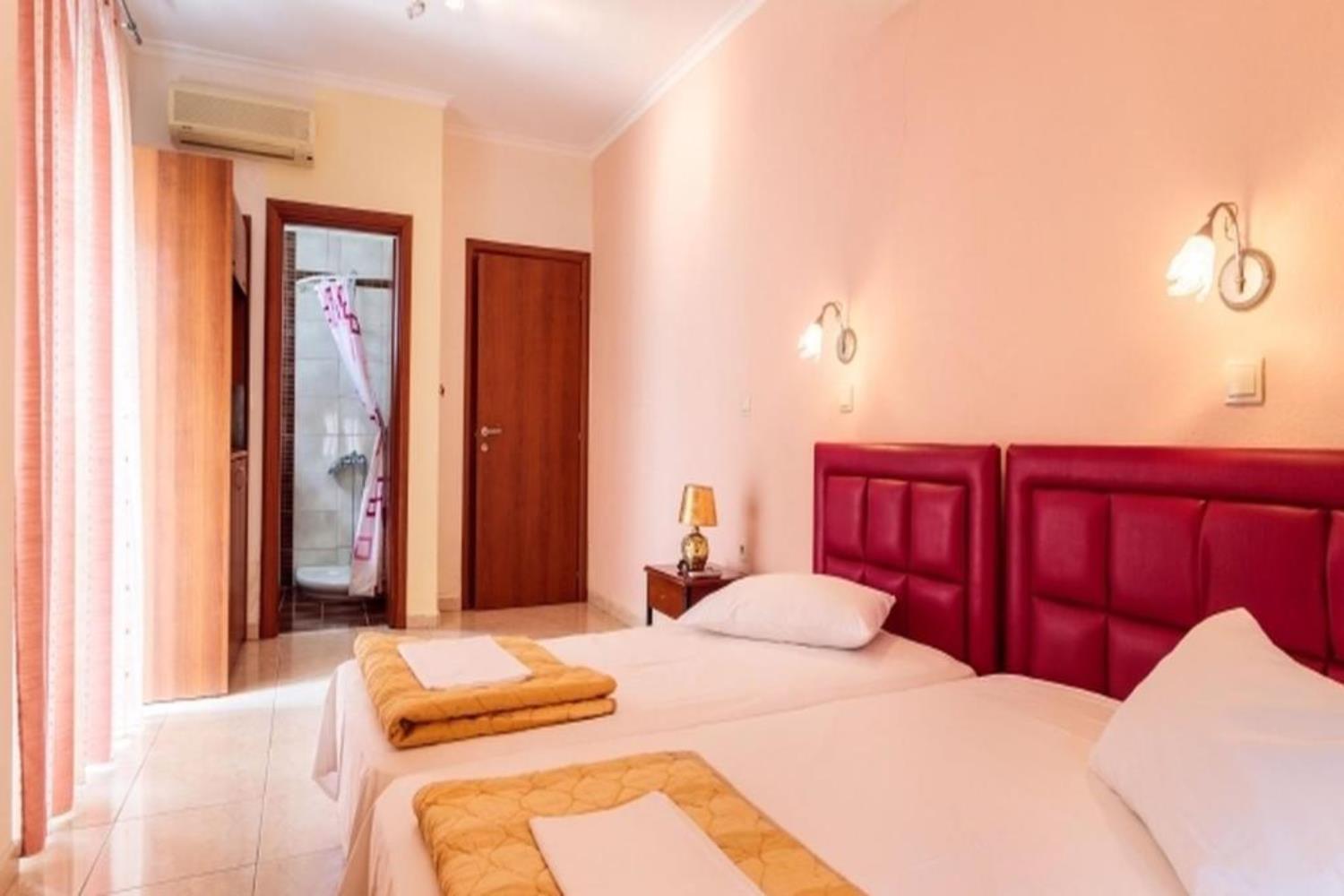 Christina Hotel - Pieria
