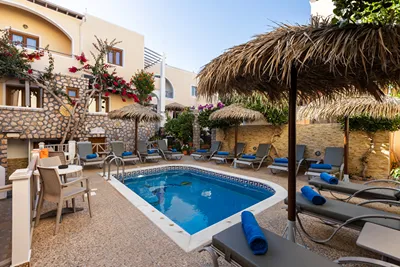Polydefkis Hotel Santorini