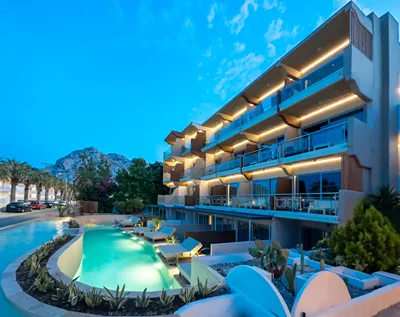 KOLYMBIA BAY ART BOUTIQUE HOTEL