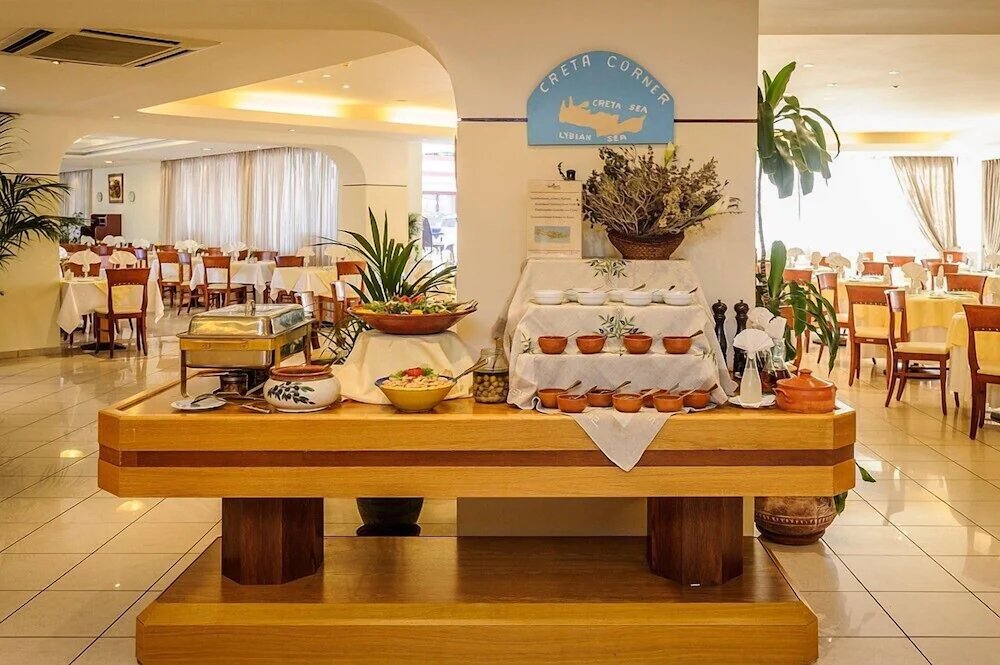 Vantaris Palace Hotel