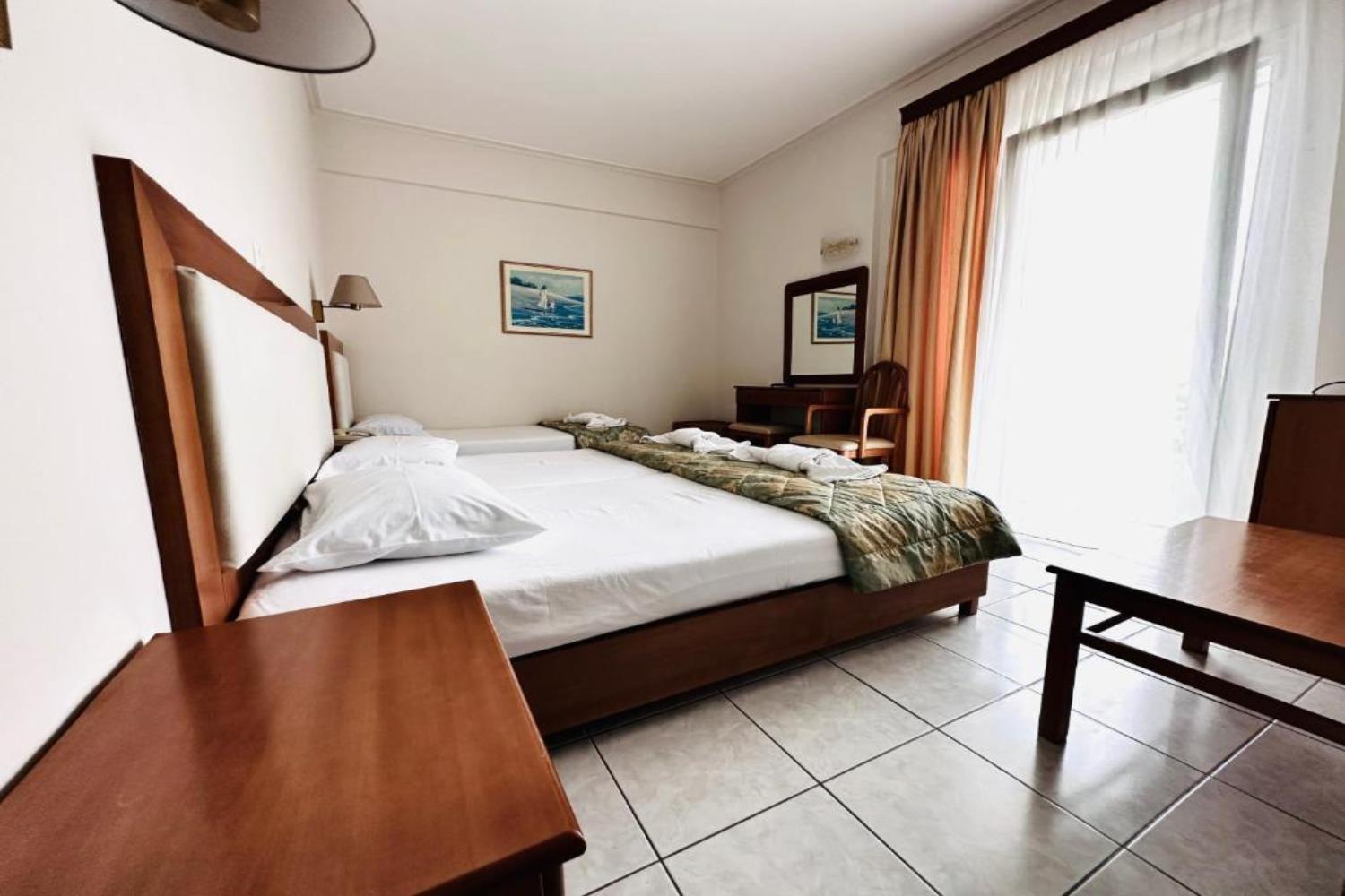 Ioni Hotel