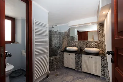 Aquaria Villa Santorini