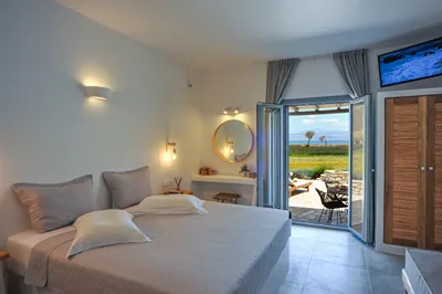 Anemones Studios & Suites