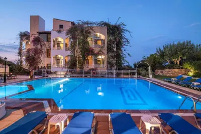 Iliostasi Beach Apartments