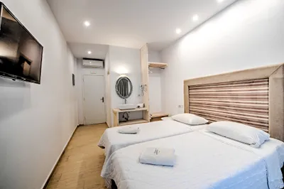Anamar Santorini Hotel
