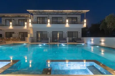 Alora Luxury Suites