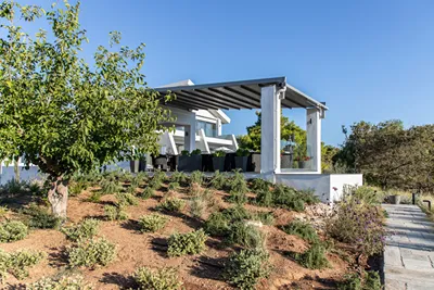 Ilios Villa