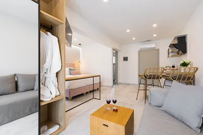 V Luxury Suites Corfu