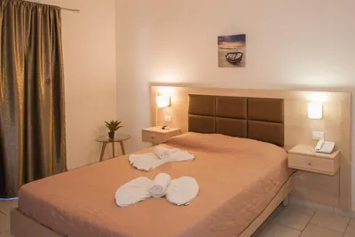Ninos Saint George Palace Hotel
